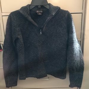 Micheal Kors pull over